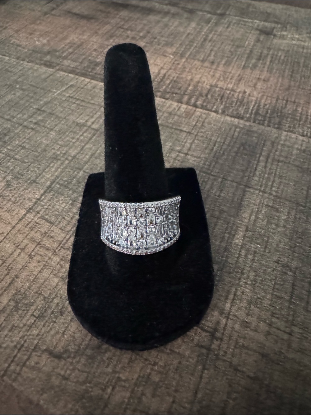 Bomb Party Statement Ring – Size 8